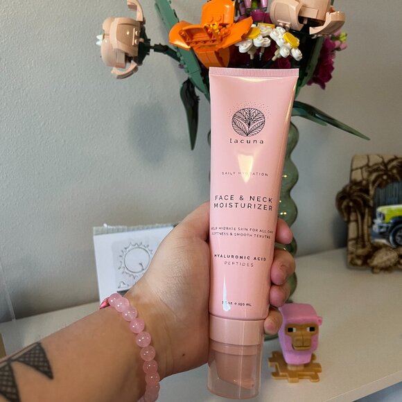 Lacuna Other - Lacuna Face and Neck Moisturizer - NEW - Clean Skincare